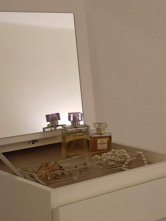 La Via Del Sale Apartment โดโมดอสโซลา ภายนอก รูปภาพ